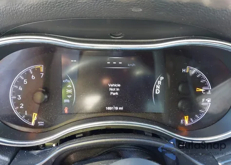 2018 Jeep Grand Cherokee Laredo E 4X2 from USA, damaged, VIN 1C4RJEAG3JC277710